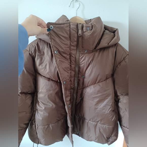 🆕️NWT GAP Big Puff Cropped Jacket in 'Cozy Brown', Size Medium Tall - Picture 10 of 14